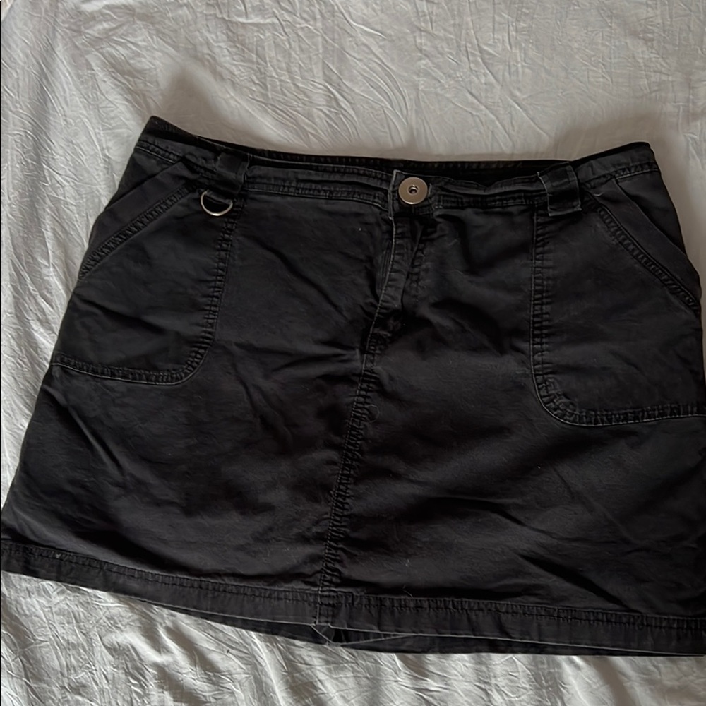 Venezia Black Mini Cargo Skorts